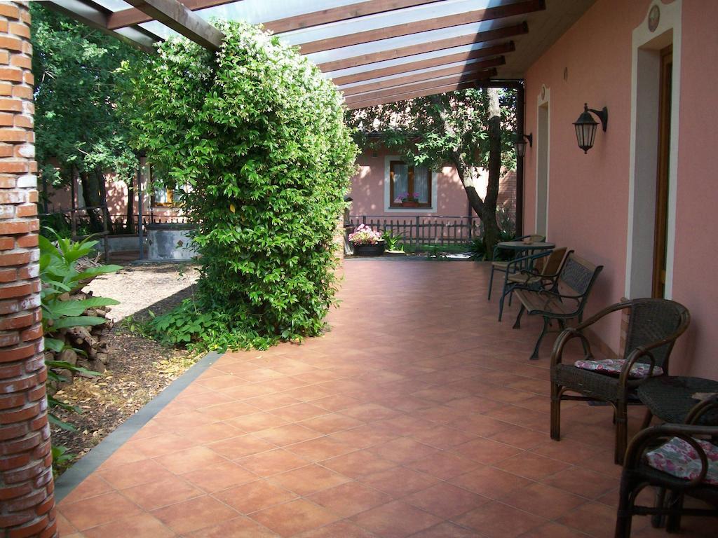 Poggiofelice B&B Zafferana Etnea Luaran gambar
